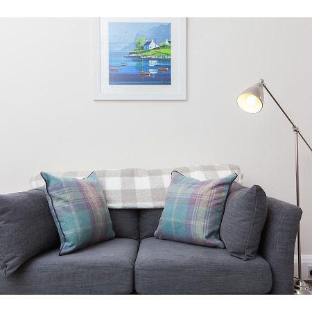 Pass The Keys Spacious 2-Br Flat For 4 In Morningside Edinburgh Bagian luar foto
